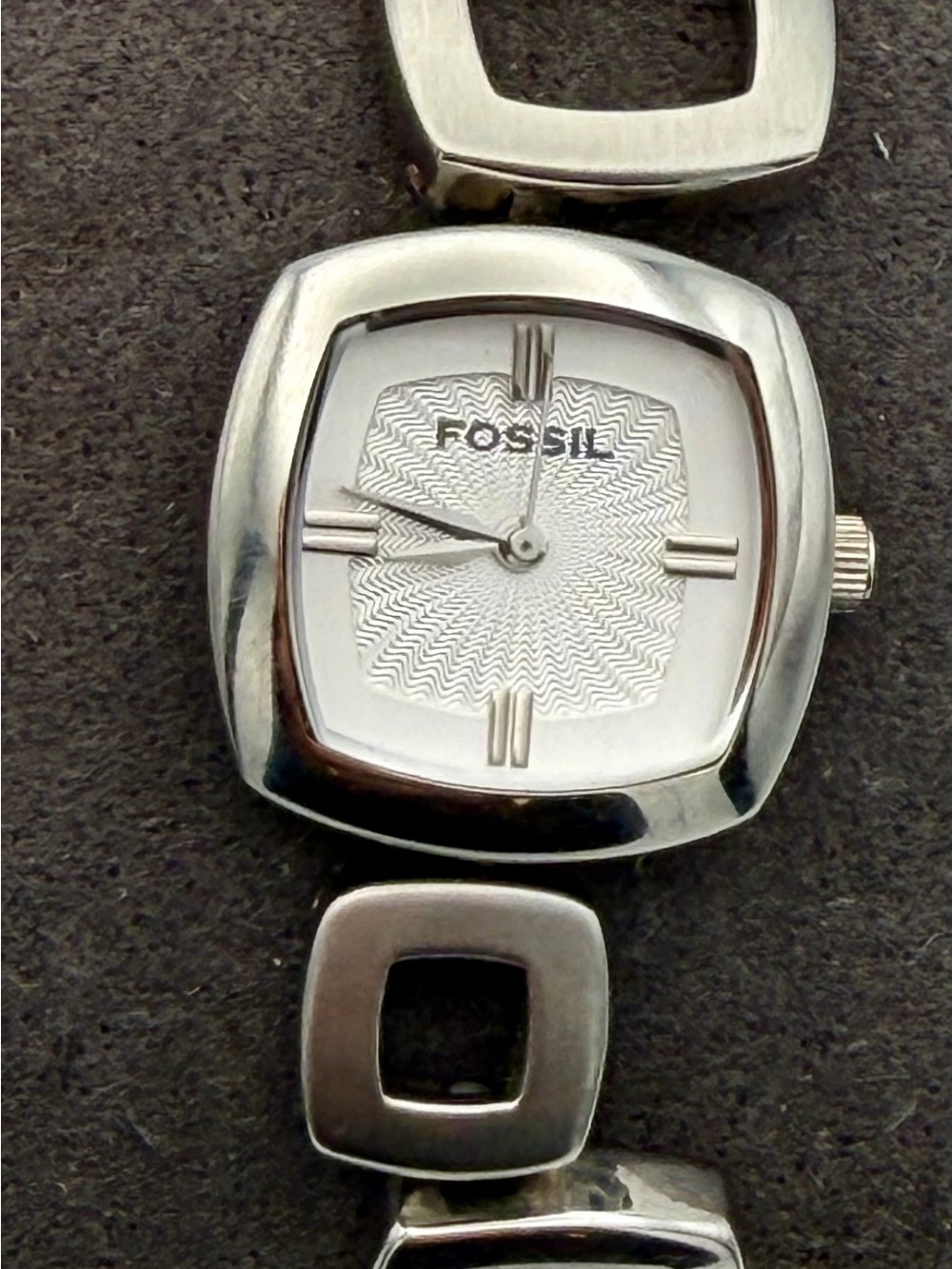 Fossil working ES-186@ Women's Silver Square Dial Bracelet Watch